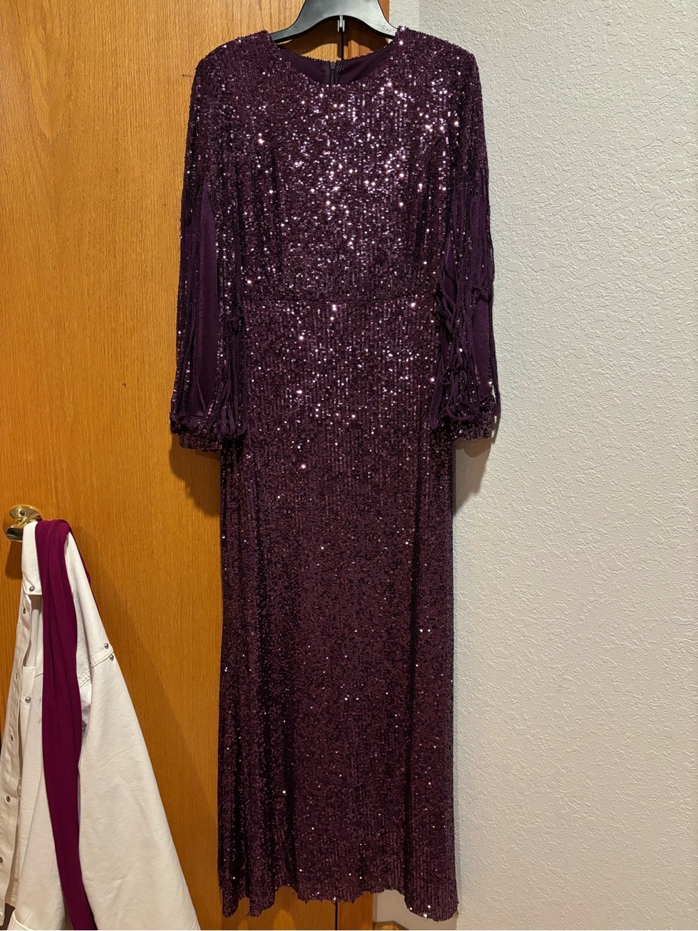 Elegant Women's Sequin Evening Dress in Deep Purple